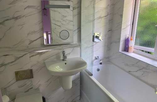 Tring House | Wellbrook Rooms