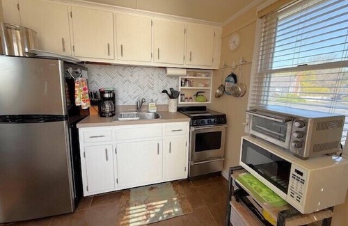 Wellfleet Condo | Wellfleet Harbor Facing Adorable Cottage (2308)
