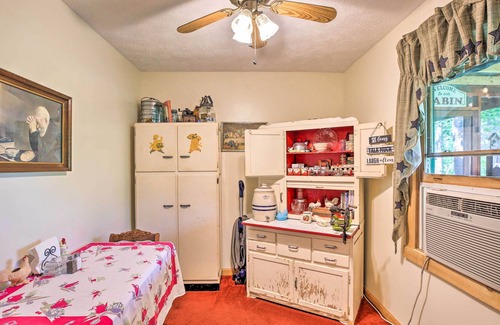 Wellington Cabin | Wellington Cabin Escape w/ Wraparound Deck!