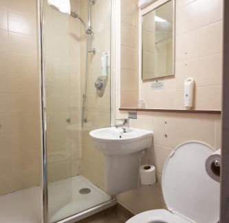 Aberdeen Hotel | Wellington Hotel by Greene King Inns