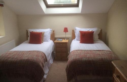 Darley Hotel | Wellington Inn