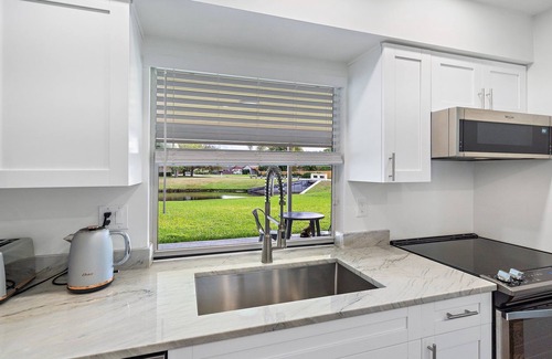 Wellington House | Wellington Paradise on the Water