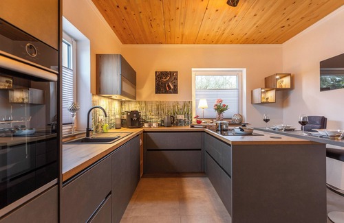 Habscheid Apartment | Wellness-suite mit Eingezäunten Garten/Eifel/wellness/whirlpool/für Paare