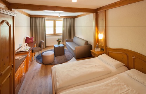 Warth Hotel | Wellnesshotel Warther Hof