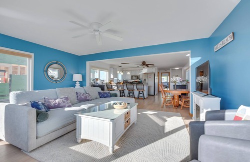 Wells Beach Cottage | Wells Beach House w/Ocean-view Deck