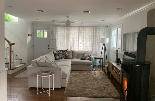 Point Pleasant - Toms River House | Welocme to this Vacation Oaisis, with a Pool and Hot Tub
