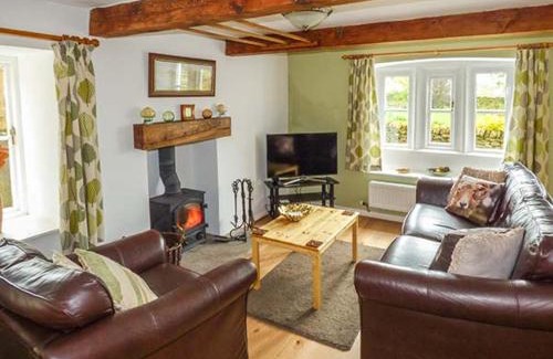 Fourstones Near Bentham House | Wenning Bank