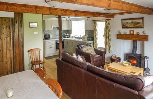 Fourstones Near Bentham House | Wenning Bank
