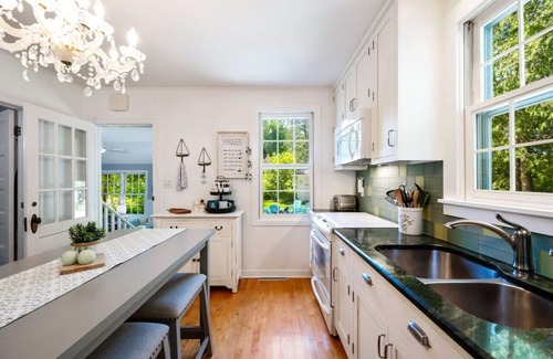 Ephraim House | Wes's Landing- Downtown Ephraim
