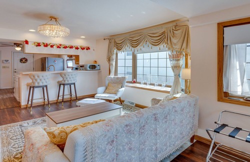 West Allis House | West Allis Vacation Rental Near Downtown Milwaukee