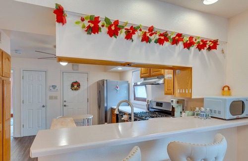 West Allis House | West Allis Vacation Rental Near Downtown Milwaukee