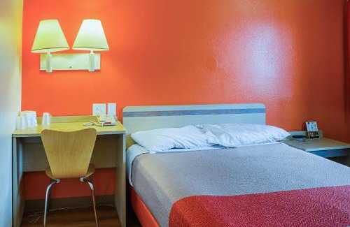 West Ashley Hotel | West Ashley Inn