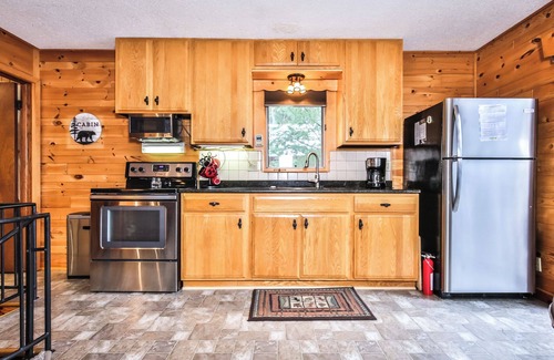 St Germain Cabin | West Bay Getaway welcomes you to the Northwoods.