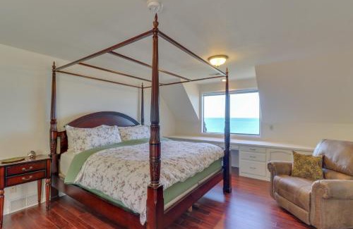 Oak Harbor House | West Beach Waterview