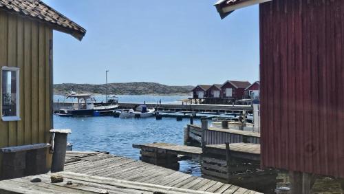 Edshultshall House | West Coast house 50m from the harbor in Edshultshall