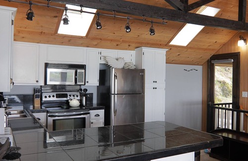 Brookings House | West Cove -Oceanfront Private Beach