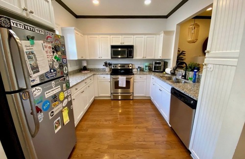 Greenville Downtown Cottage | West End Townhouse steps from Main St & Falls Park, Shopping, Dining, Stadium