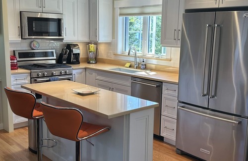 Provincetown House | West End Water View Townhome -