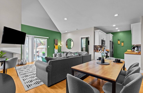Central West End House | West End Whimsy | JZ Vacation Rentals