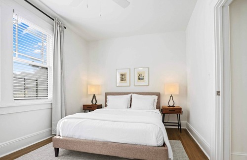 Virginia Highland Apartment | West Home 1 Bed Walkable to Distance to Beltline