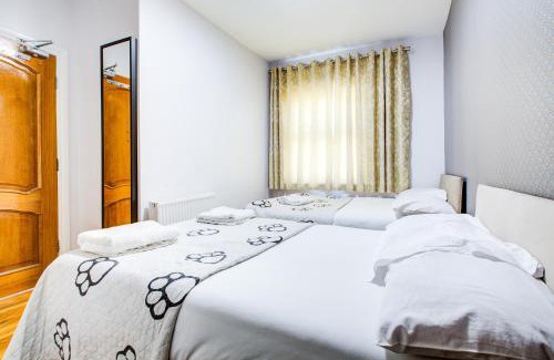 West Hampstead Hotel | West Hotel