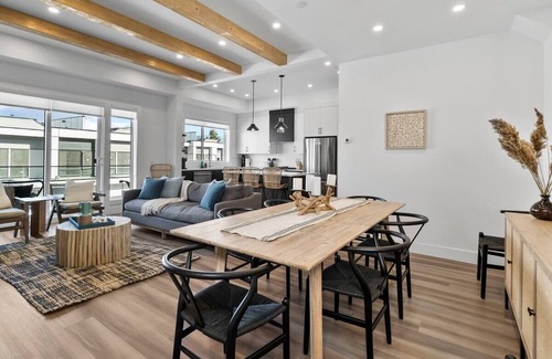 Central Okanagan House | West K - Shelter Bay