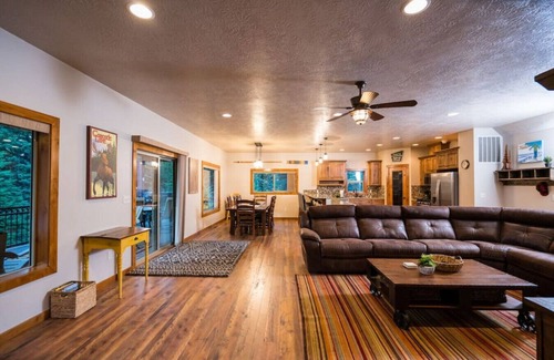 Tamarack Resort Apartment | West Mountain Lodge .