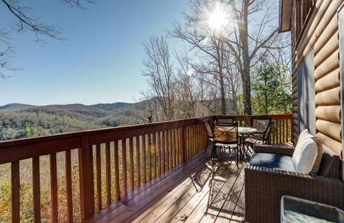 Lake Toxaway House | West Mountain Lodge
