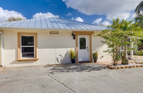 Hunt Club Apartment | West Palm Beach Rental w/Private Pool & Patio!