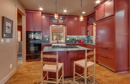 Sunnyside House | West Shore Bliss By Tahoe Getaways - 4BR, Private Hot Tub, Walk to Lake