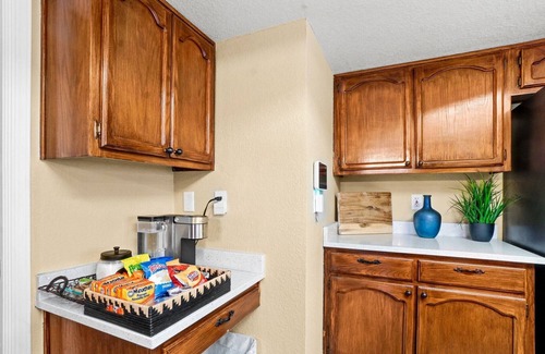 El Paso House | West Spanish Cottage, Heated pool, SOLANA Shops, hiking trails