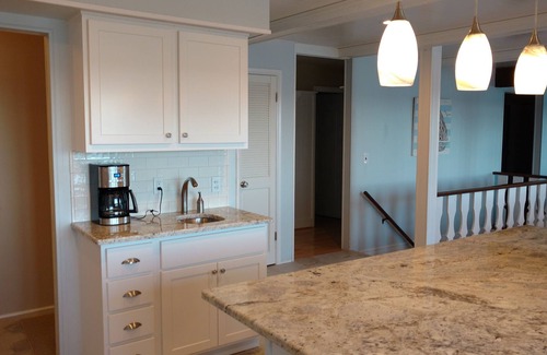 Lewiston House | West Twin Lake - One of A Kind Lake House! 25' Bennington Available with rental