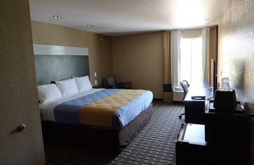 White Settlement Hotel | West Worth Inn & Suites White Settlement