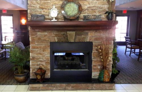Covington Hotel | WeStay Suites - Covington/Mandeville