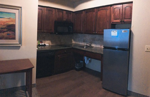 Covington Hotel | WeStay Suites - Covington Mandeville