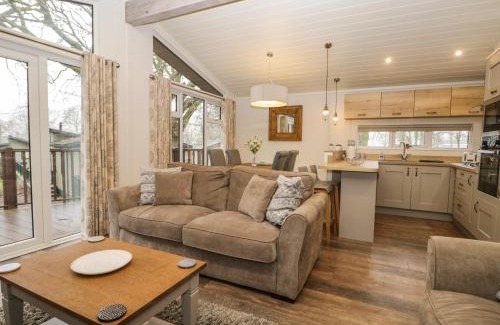 Bowness-on-Windermere House | Westbrook Lodge
