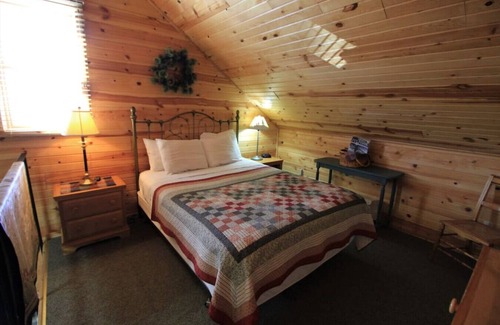 Westby House | Westby House Lodge-Pinewood Room