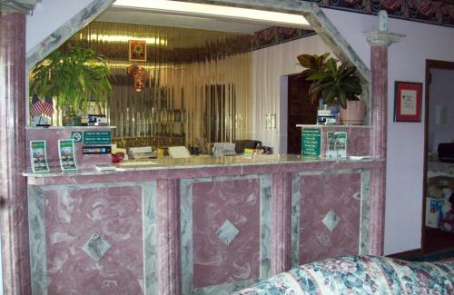 Hazlehurst Hotel | Western Inn Express