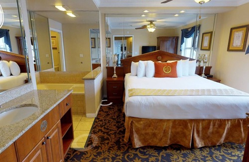 Florida Center Resort | Westgate Palace 2 Bedroom 2 Bath Deluxe Villa