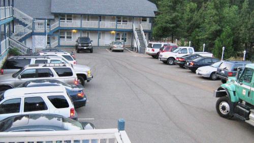 Apple Hill Hotel | Westhaven Inn