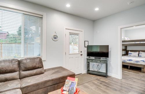 Westport House | Westport Home with Hot Tub 2 Blocks to Beach!