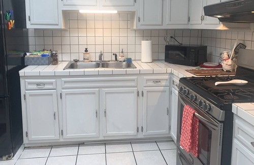 Waggaman House | Westwego Home-Business/Healthcare Workers Welcome!