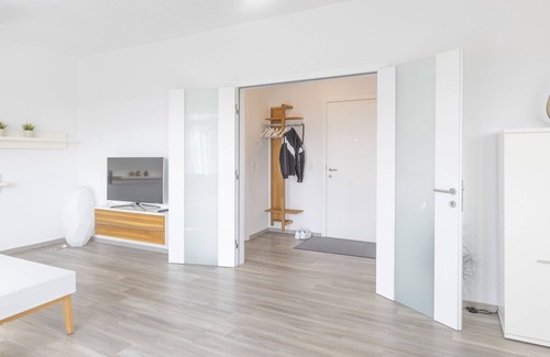 Surheide Apartment | Westwind - 90m² holiday apartment with south-facing balcony