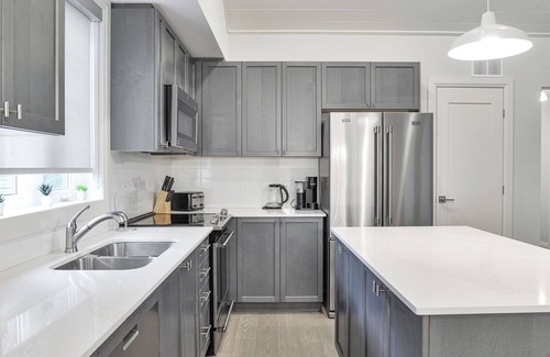 Minett House | Westwinds Cottage (#41)