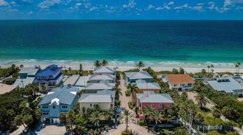 Indian Rocks Beach House | Westwinds Paradise Beach House