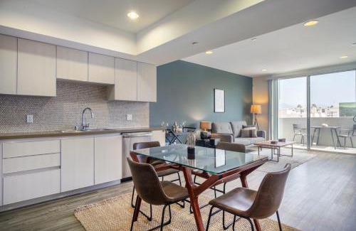 Westwood Apartment | Westwood 1BR w WD in unit nr Beverly Hills LAX-141