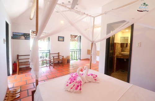 Van Ninh Hotel | Whale Island Resort