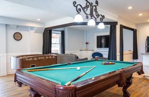 Whalehead Beach House | Whalehead Adventure With Ocean Views Pool Spa