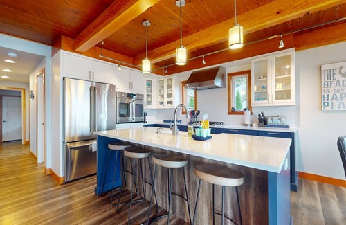 Camano Island House | Whalehouse Waterfront Haven w/Boat Launch, Fireplaces & Large Deck