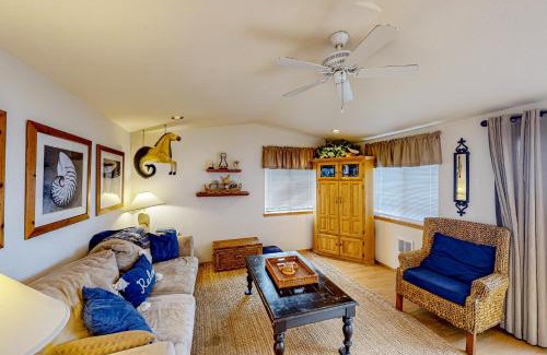 Brookings House | Whaleshead Wonderland